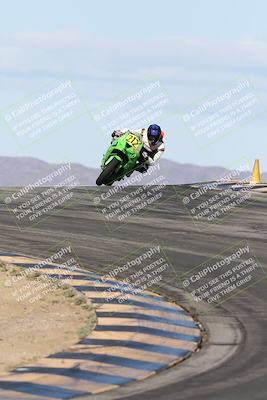 media/Nov-16-2025-Race Pace (Sun) [[8c5fa54630]]/Verified Riders/1-Turns 9 and 10 (925am)/